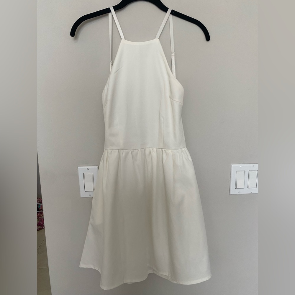 White Dress With adjustable straps, open back